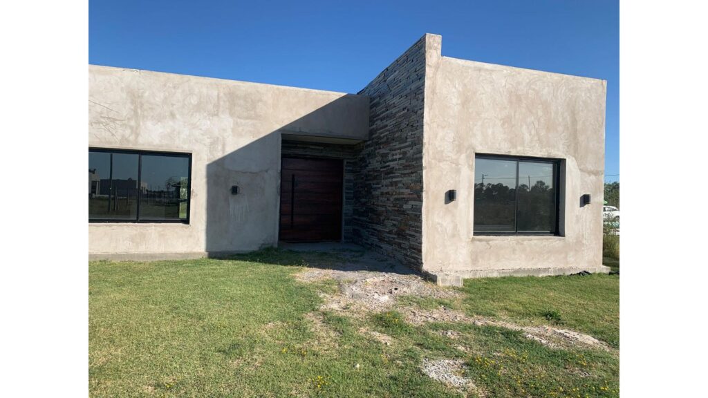 Marechal 800 – USD89.500 – Casa – en Venta